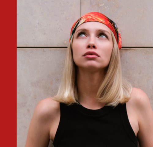 Платок "Королевские маки". Шелк Армани 90х90 см.